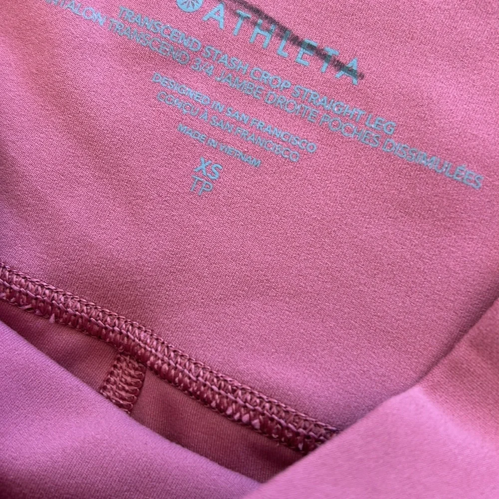 Athleta Transcend Stash Crop Straight Leg - Picture 4 of 4